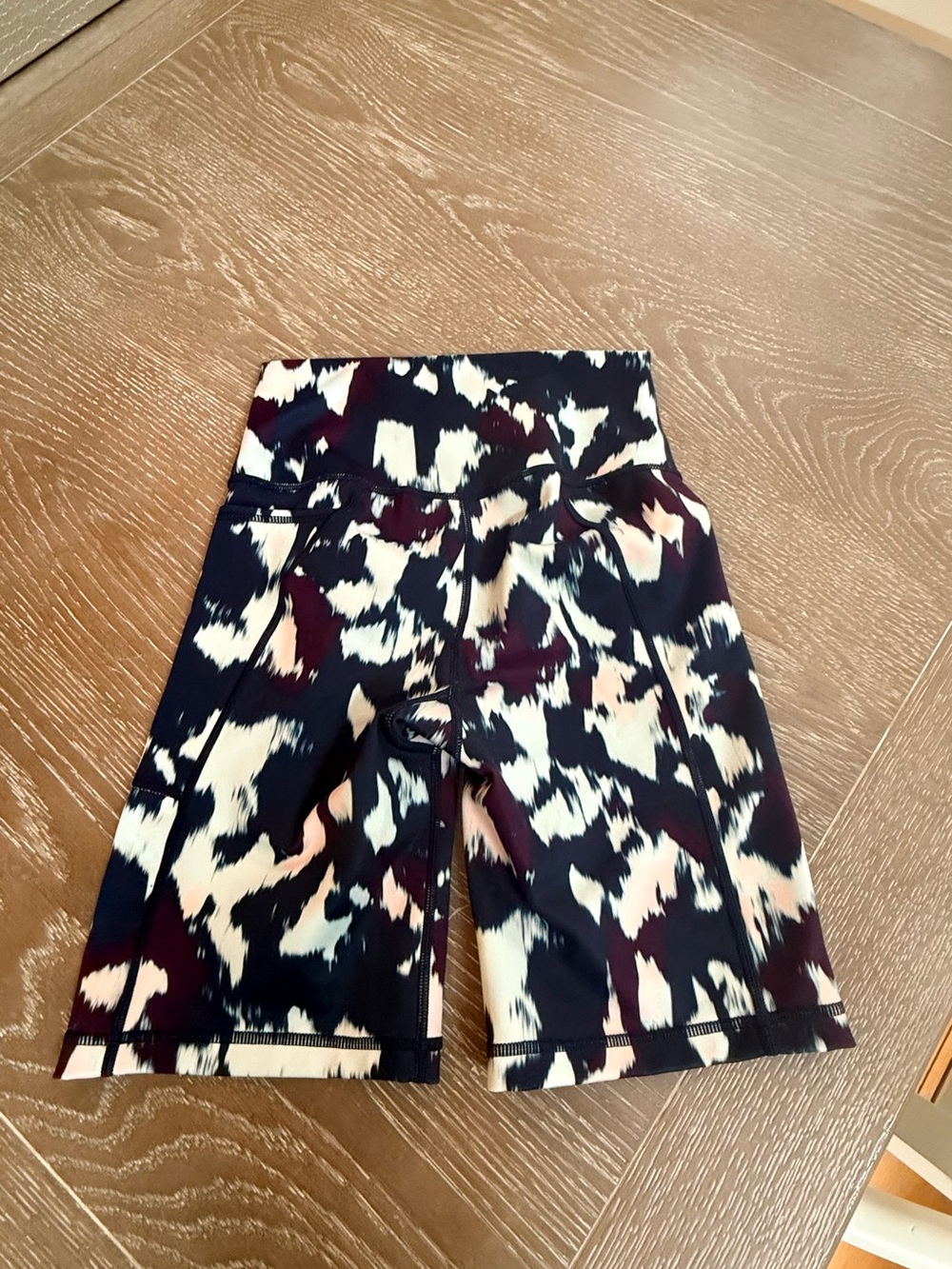 Sweaty Betty Women's Super Sculpt  Bike Shorts